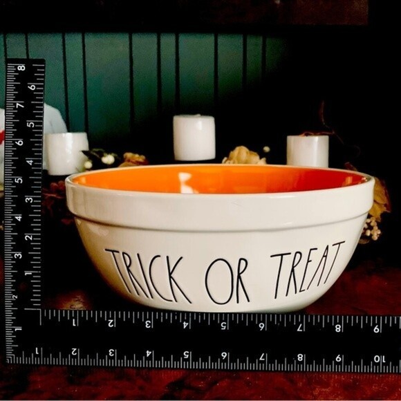 Rae Dunn LL‎ Trick or Treat Ceramic Mixing Bowl - Picture 4 of 9